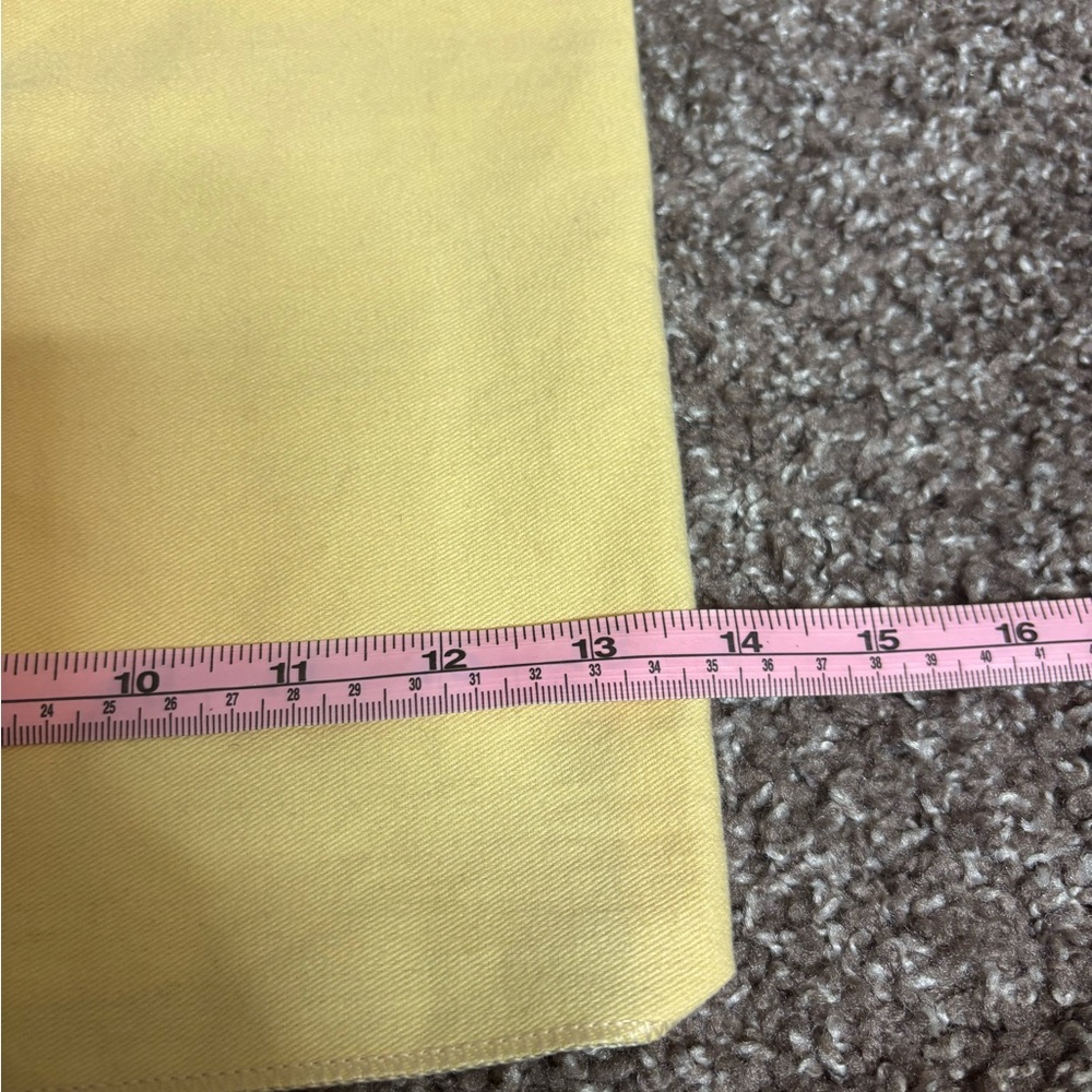 Louis Vuitton Dust Bag in Yellow - Picture 5 of 7